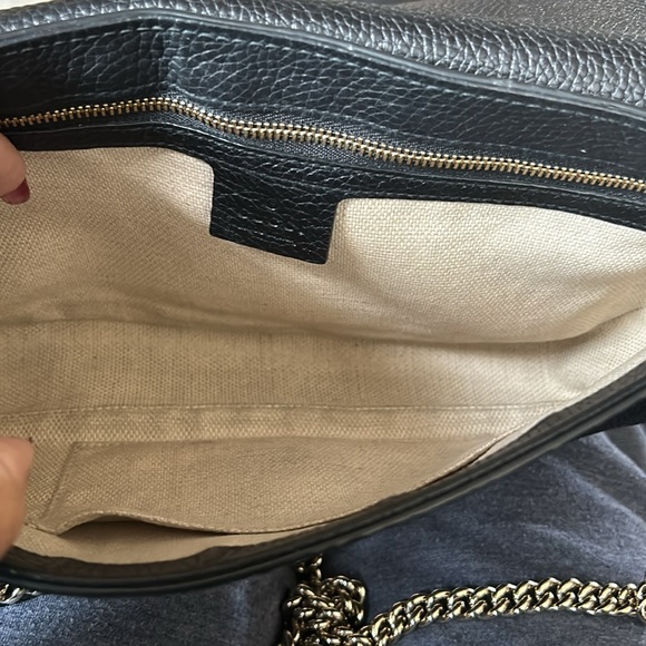 BLACK GUCCI CROSSBODY EXCEPTIONAL CONDITION - Picture 7 of 7